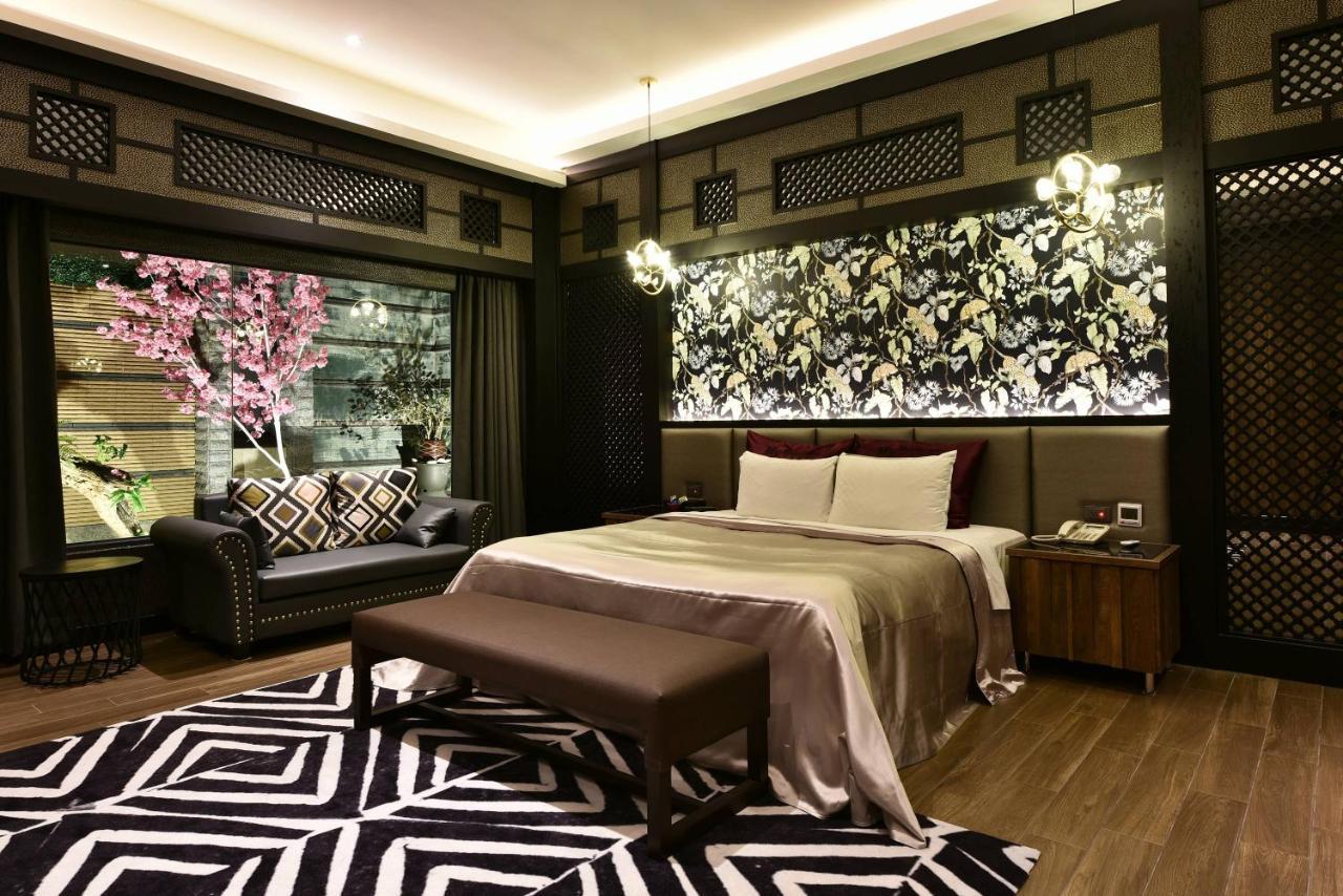 Venice Motel Тайчжун Экстерьер фото